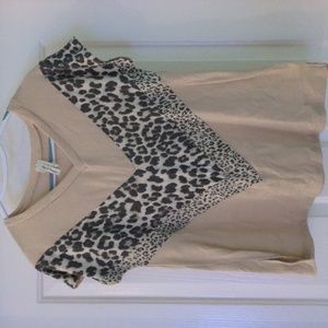 Women's Cream and Leopard Top/Tshirt